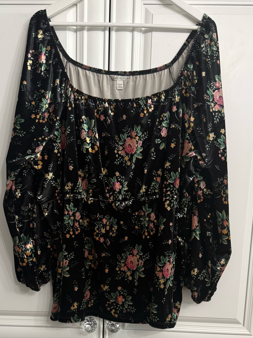 Cato Plus Size 22-24 Black w/Pink Green Floral On/Off-Shoulder Velvet Blouse Top